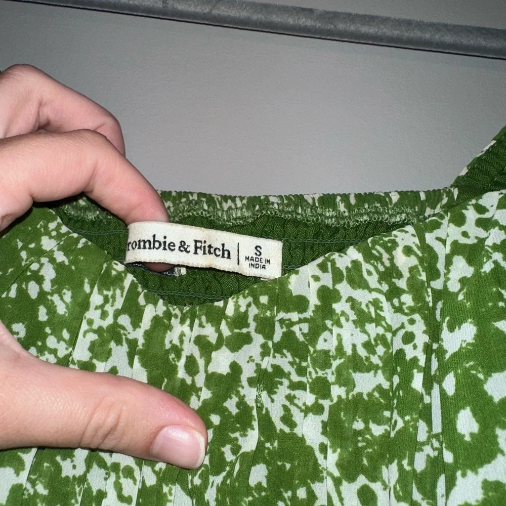 Abercrombie & Fitch abercrombie fitch